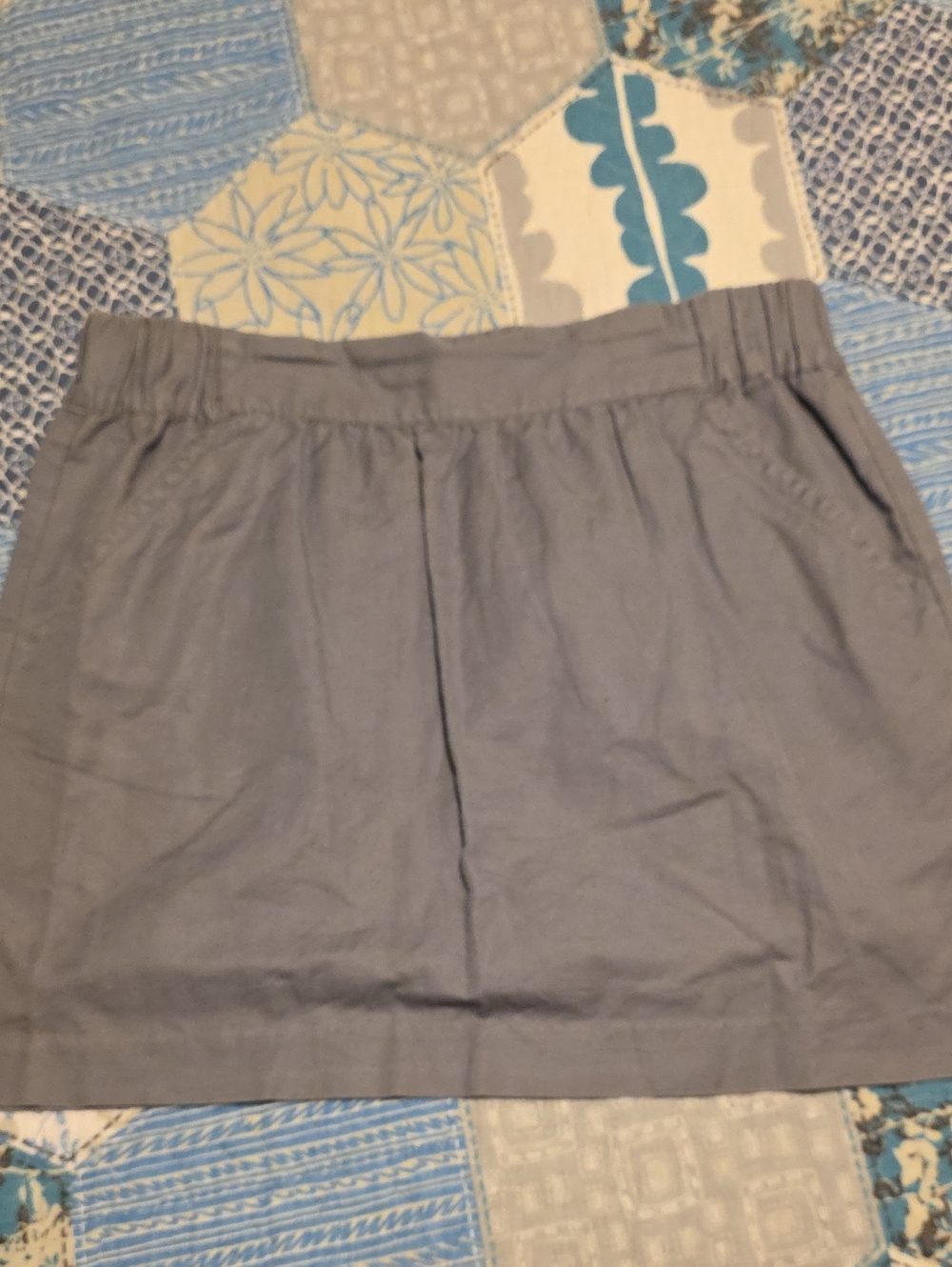 Banana Republic gray casual A-line skirt
